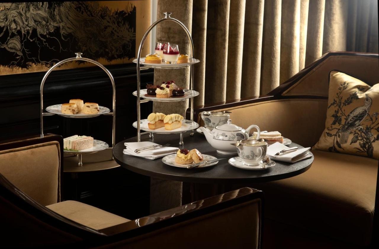 Cameron House On Loch Lomond Alexandria Exteriér fotografie Afternoon tea at the Mandarin Oriental, London